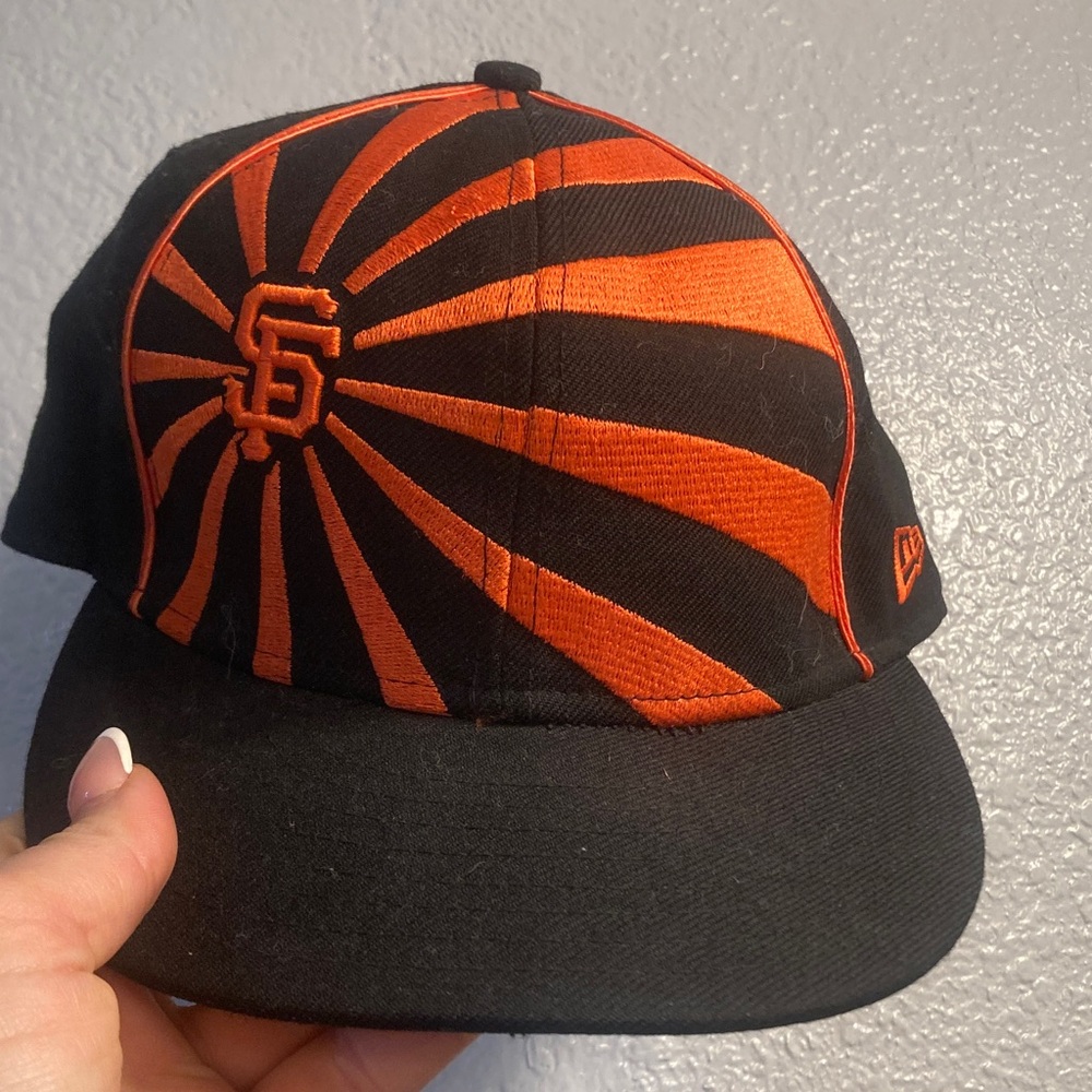 SF Giants New Era Black 59FIFTY Cap!!!